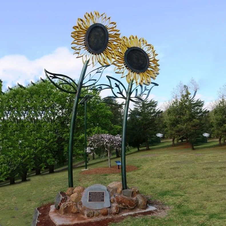 Sun flower outdoor garden art 3d sculpted home garden decor low brow psychedelic cotemporary fine sold art