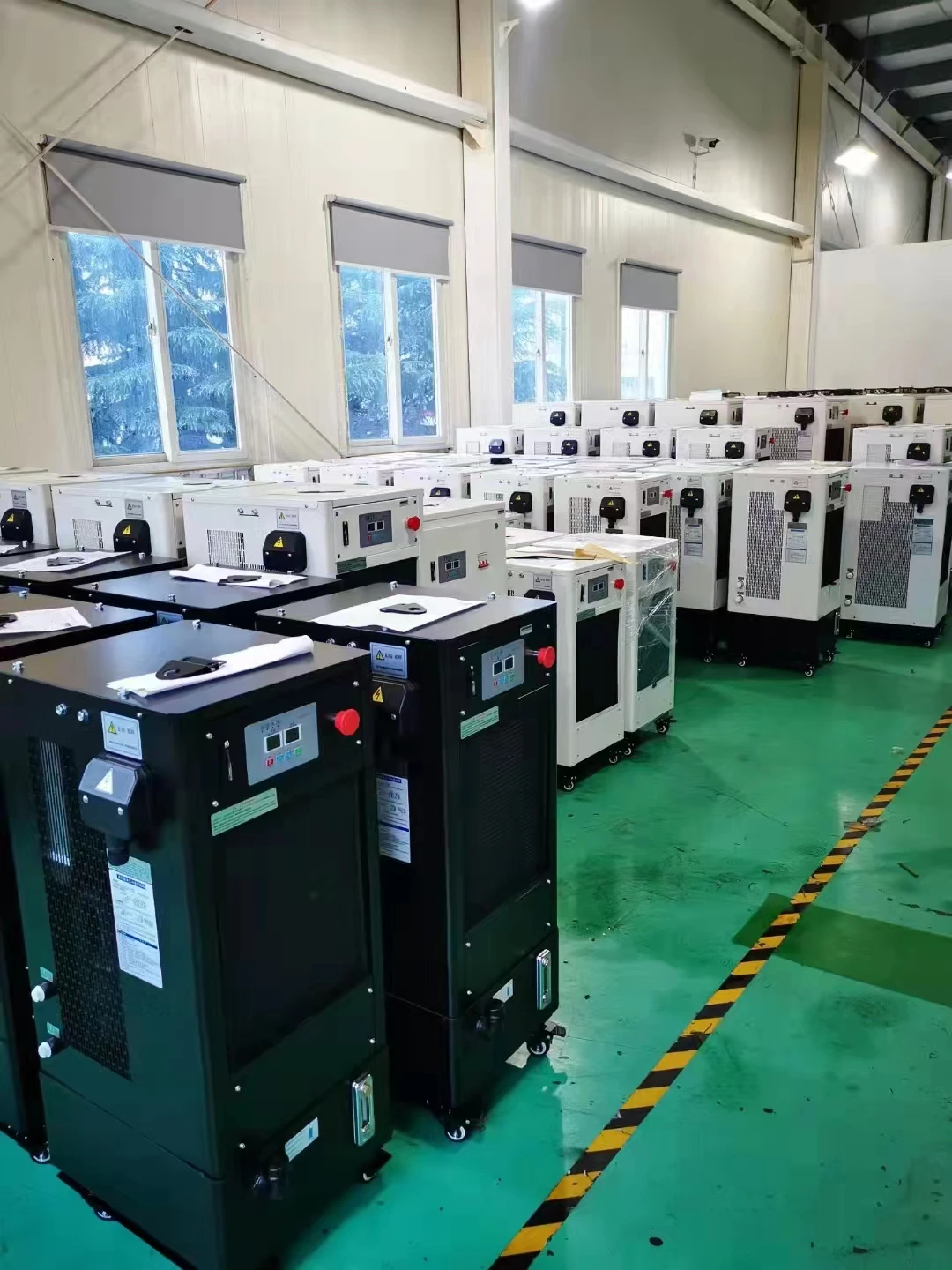 CNC Machine Tool Spindle Oil Chiller Industrial Chiller Hydraulic Oil Chiller Cooler for Machinery Oil Cooling