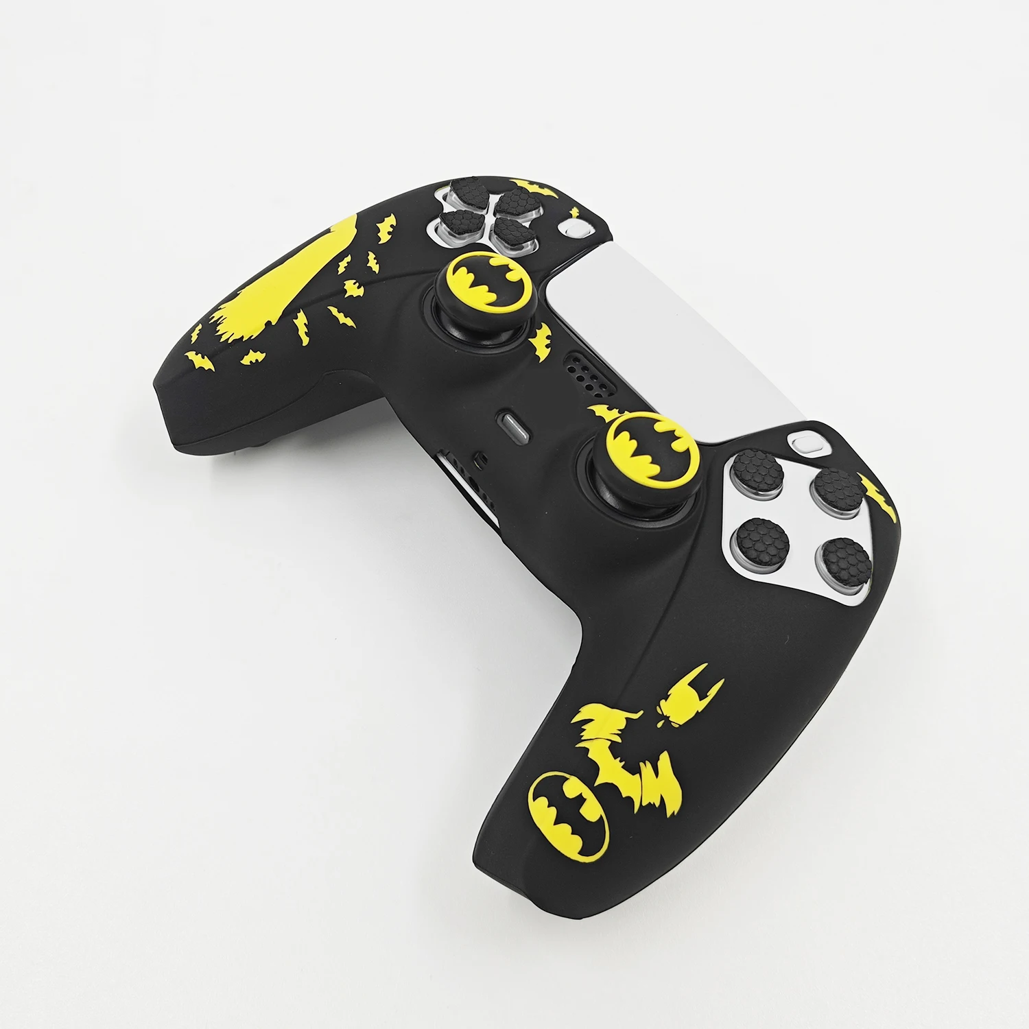 PlayStation 5 Controller Skin - Splash Black _ White Graffiti