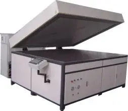 REOO Advanced Small Experimental Electrical Heating Solar Panel Laminator for PV Module Laminating Solidifying