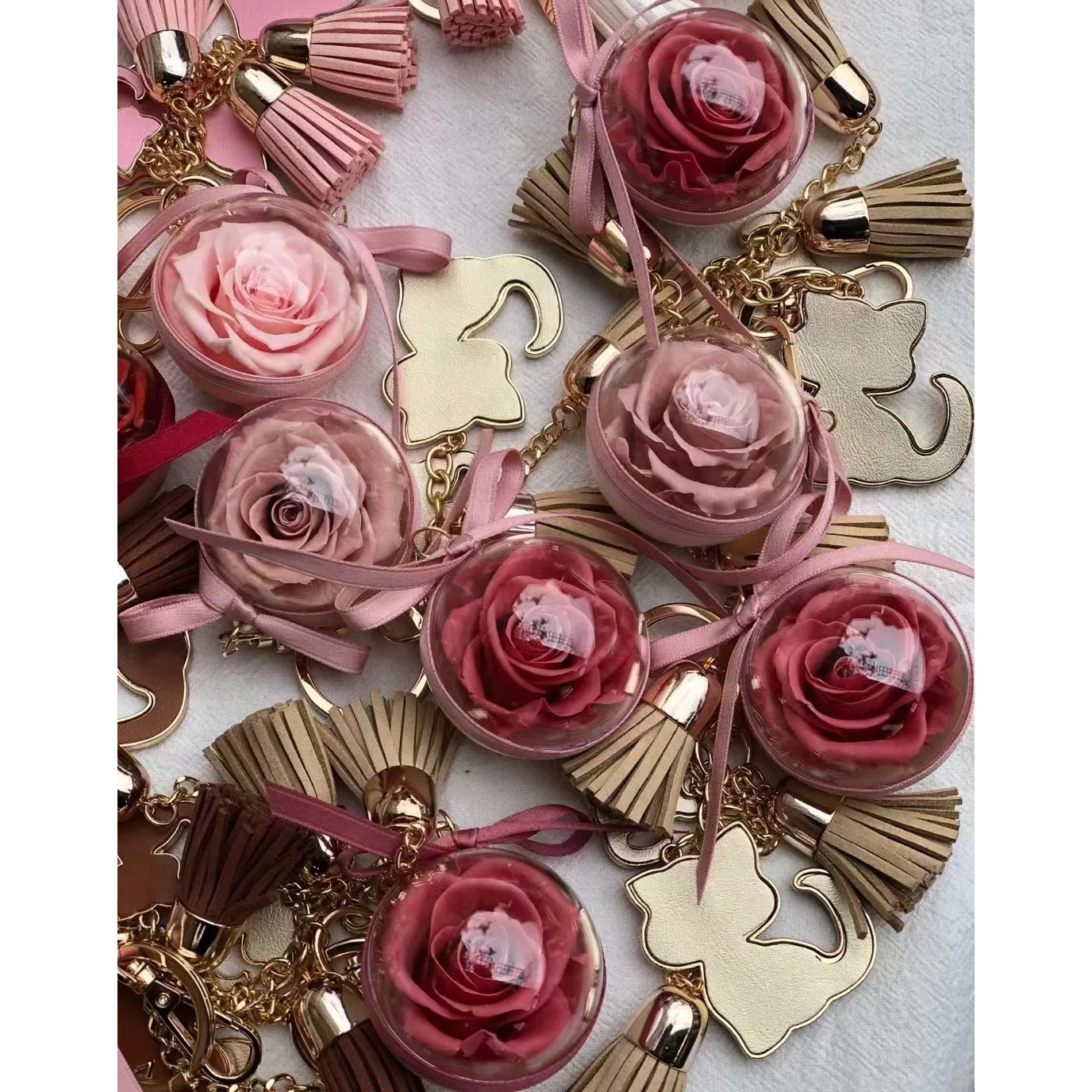 Factory Wholesale Beautiful Preserved Flower Keychain Flower Rose