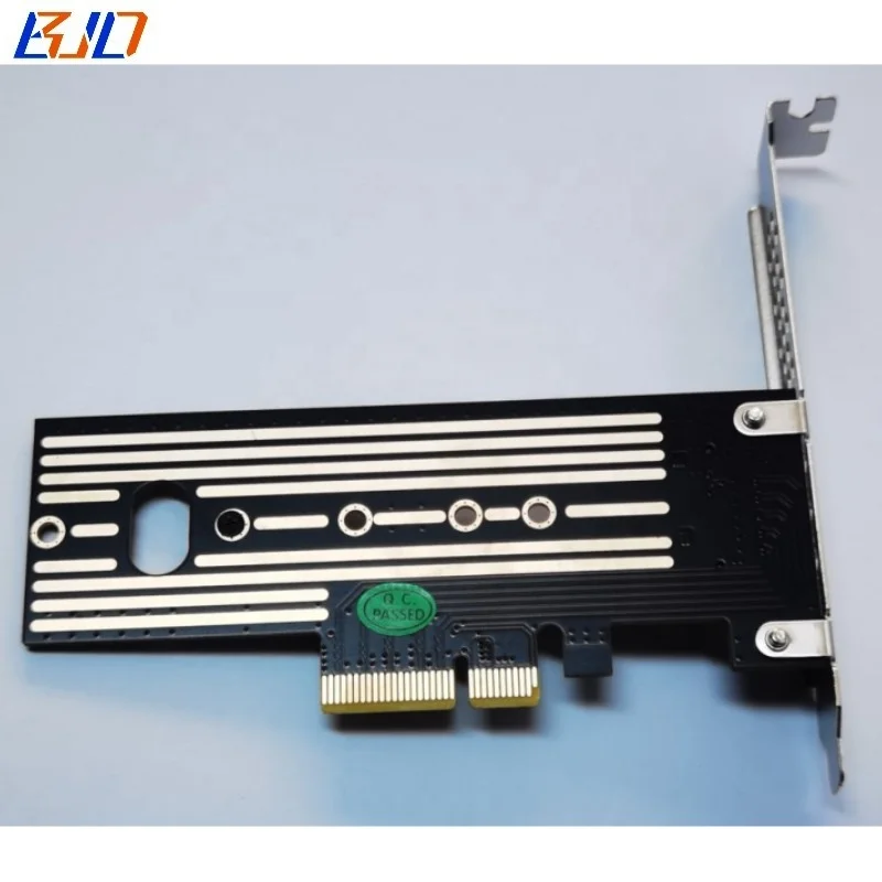 Adattatore NFHK NGFF M.2 M-Key NVMe AHCI SSD A PCI-E 3.0 16x/4x Per SSD 2230 2242 2260 2280 22110