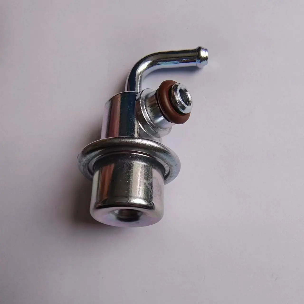 Automotive Fuel Pressure Regulator For Hyundai Elantra 313802h000