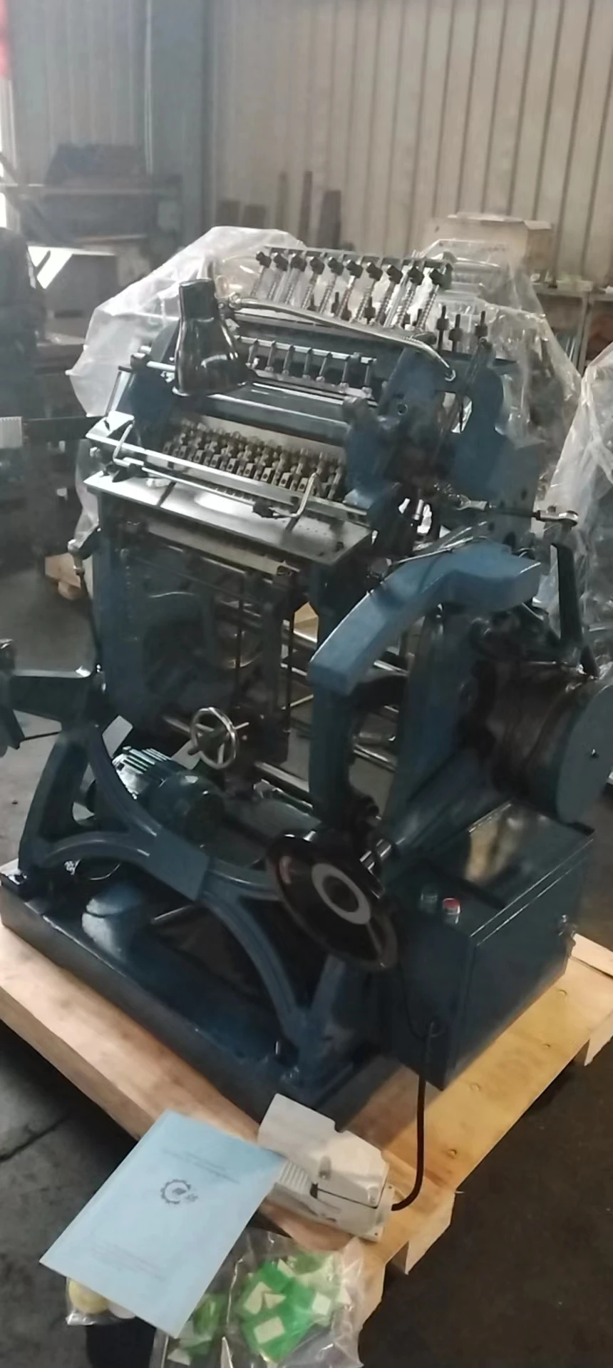 Low Price Thread Book Sewing Machine Book Binding Machine