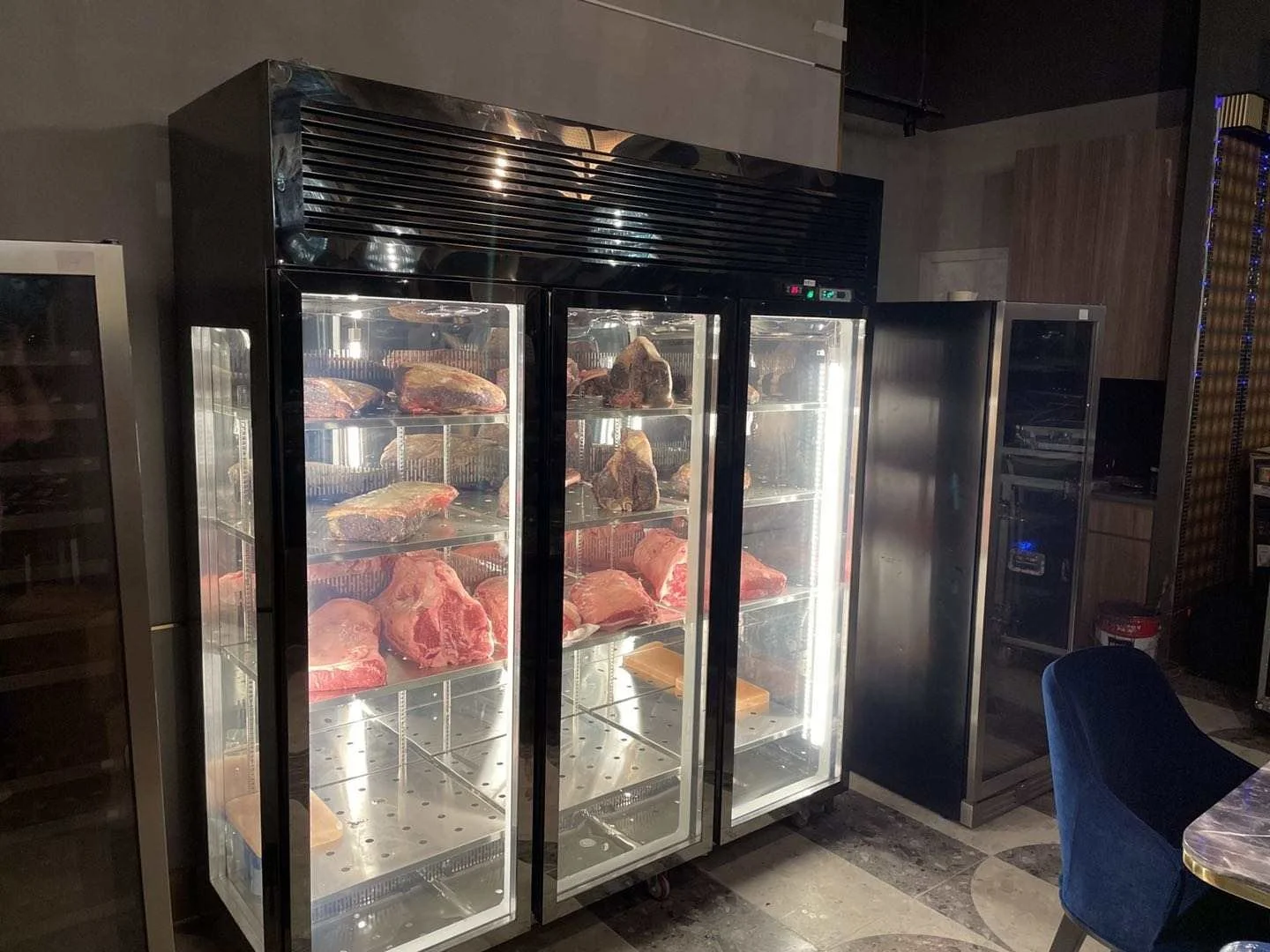 Mutton Hanging Display Refrigerator Chiller Meat Fridge Dry Ager