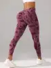 Camuflaje rojo vino