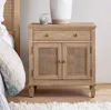 Comodino in rattan (60*45*65 cm)