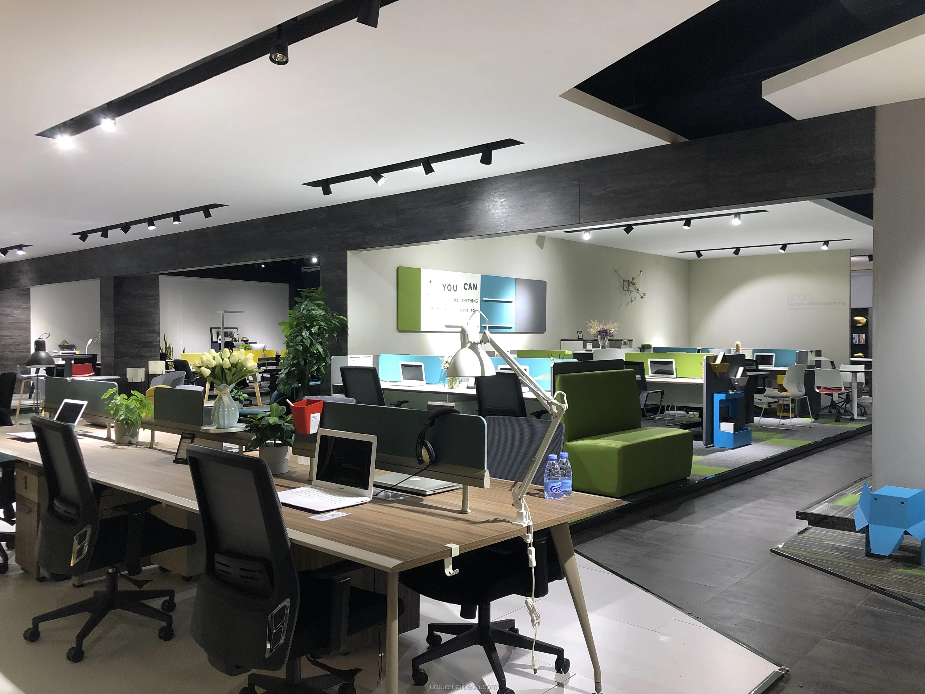 办公室ceo皮椅总裁家具沙发商务酒会