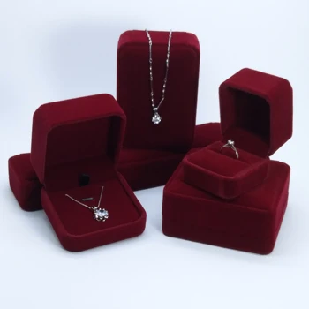 Factory Direct wholesale custom logo earrings bracelet necklace ring box velvet jewelry gift box luxury jewelry packaging box