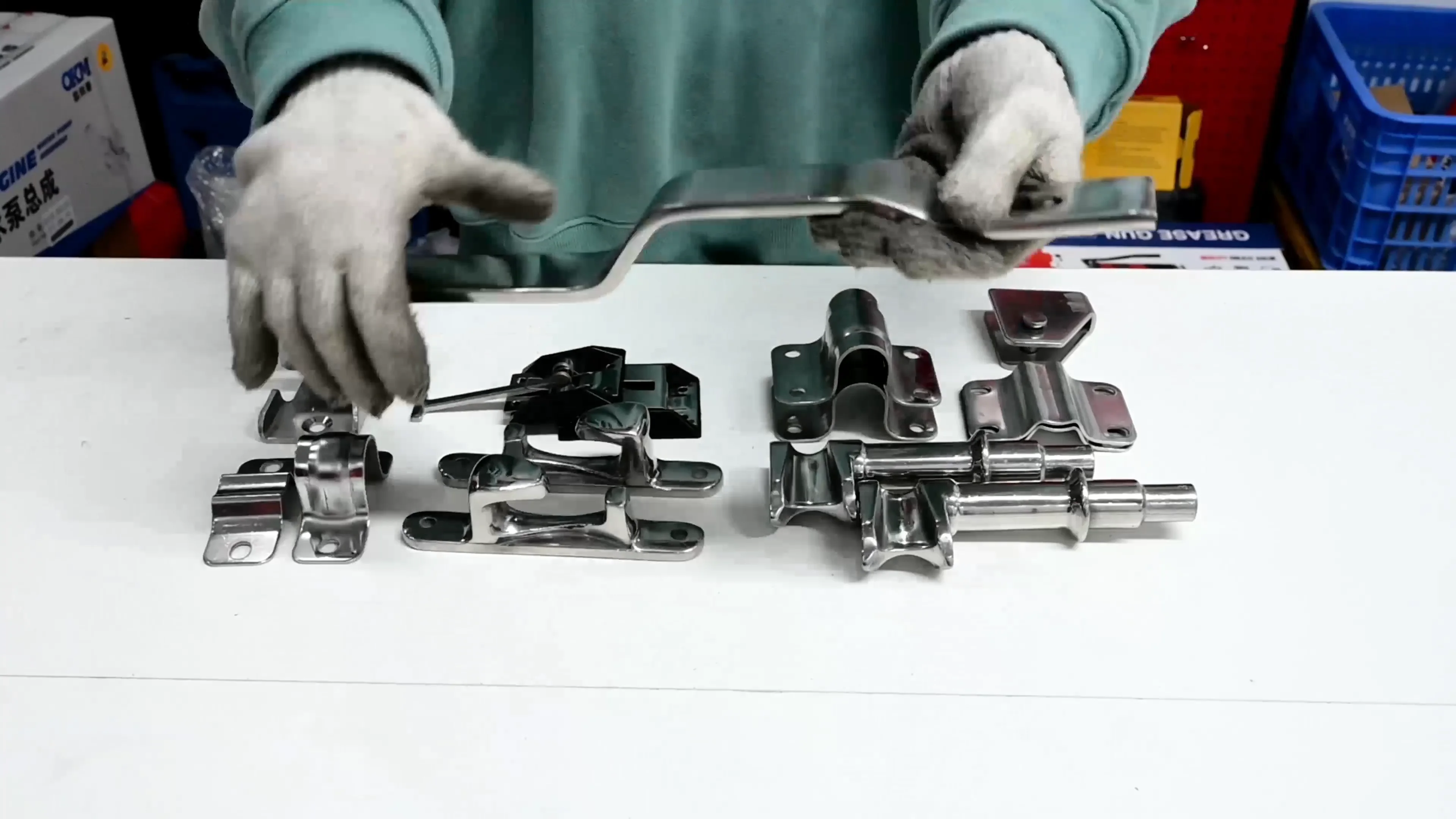 Van Truck Body Parts Door Locking Gears Stainless Steel Container Hinge ...