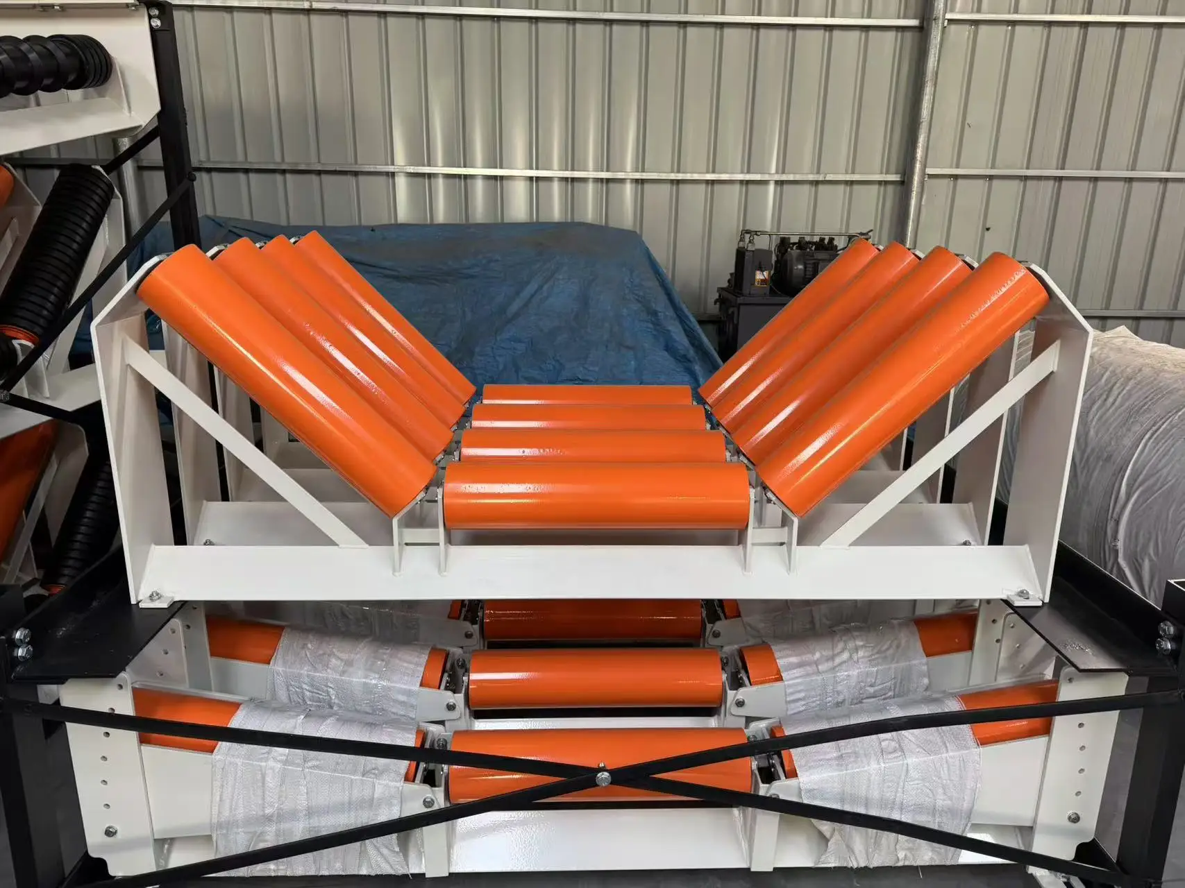 Impact Roller with Rubber Ring for Gravel Transport