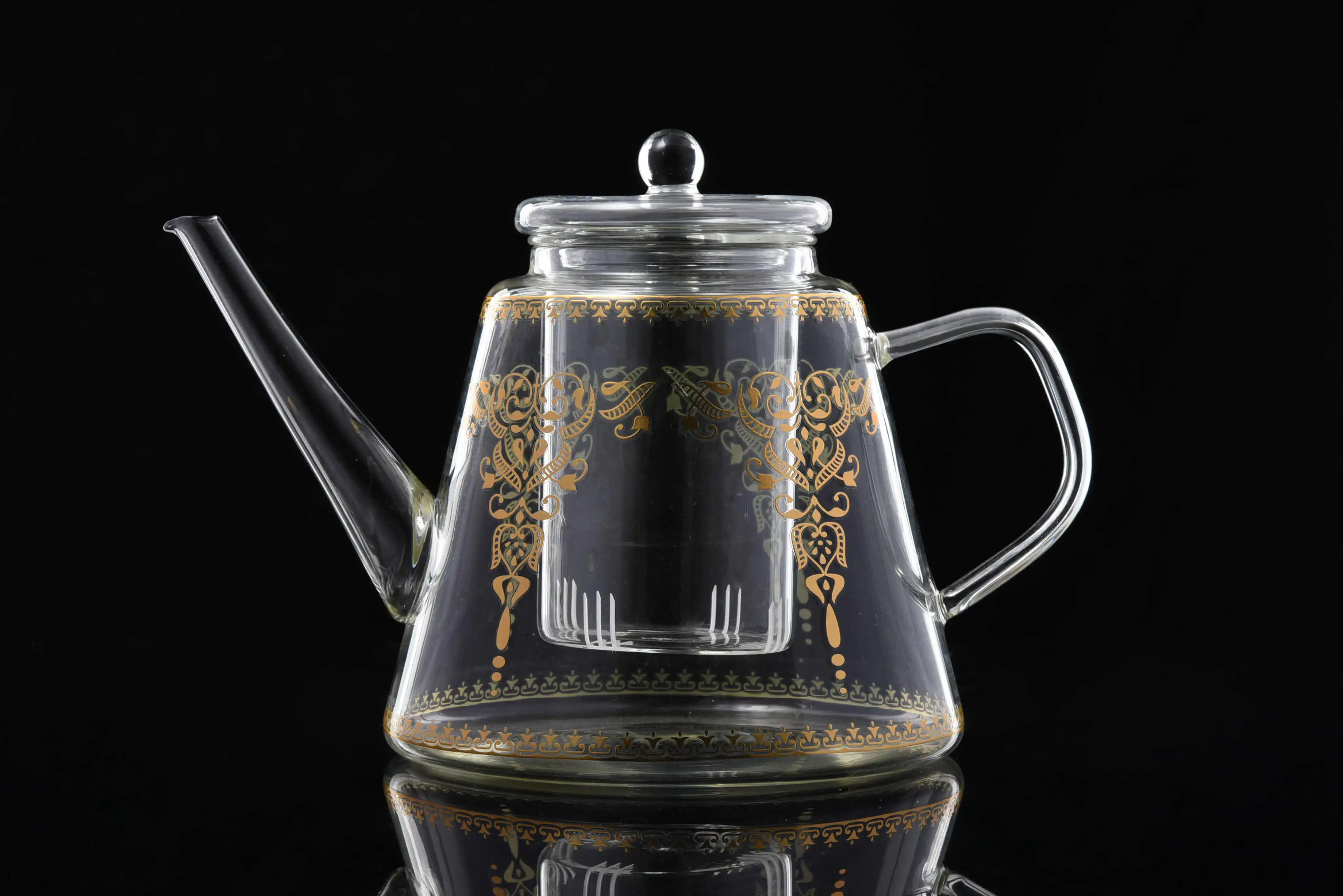 300ml Luxury Teapot Sets in Stock Fashion Kettle with Tea Cup with Gold Decal