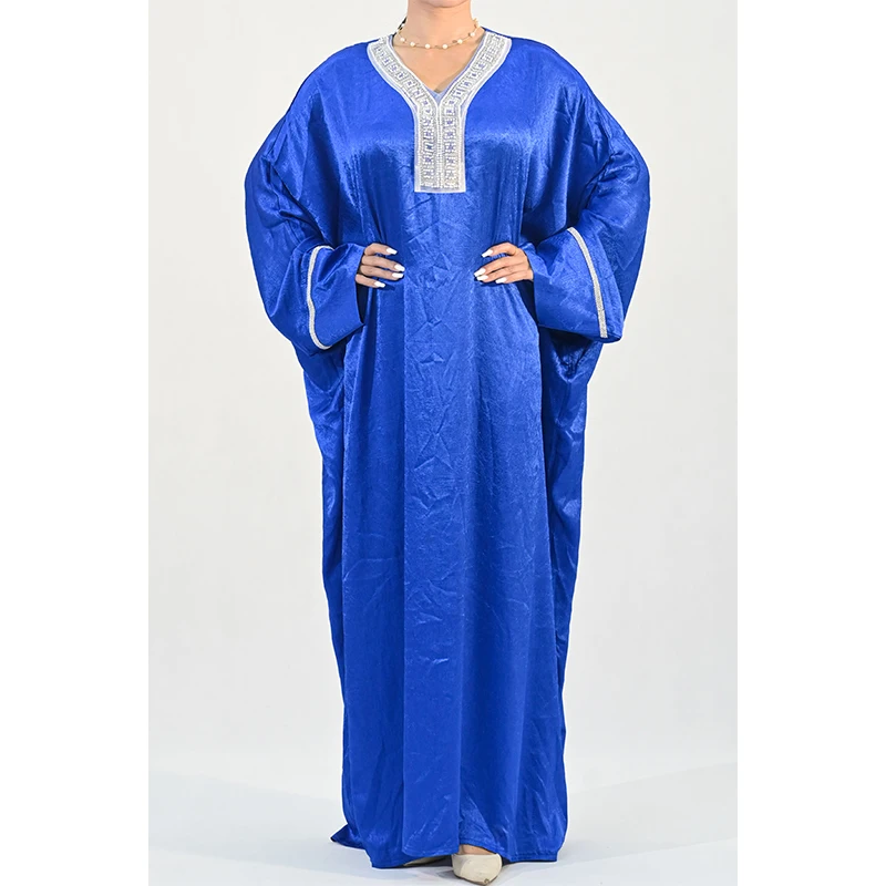 Wholesale Summer Islamic Clothing Breathable Embroidered Muslim Women's V Neck Kaftan Long Dress