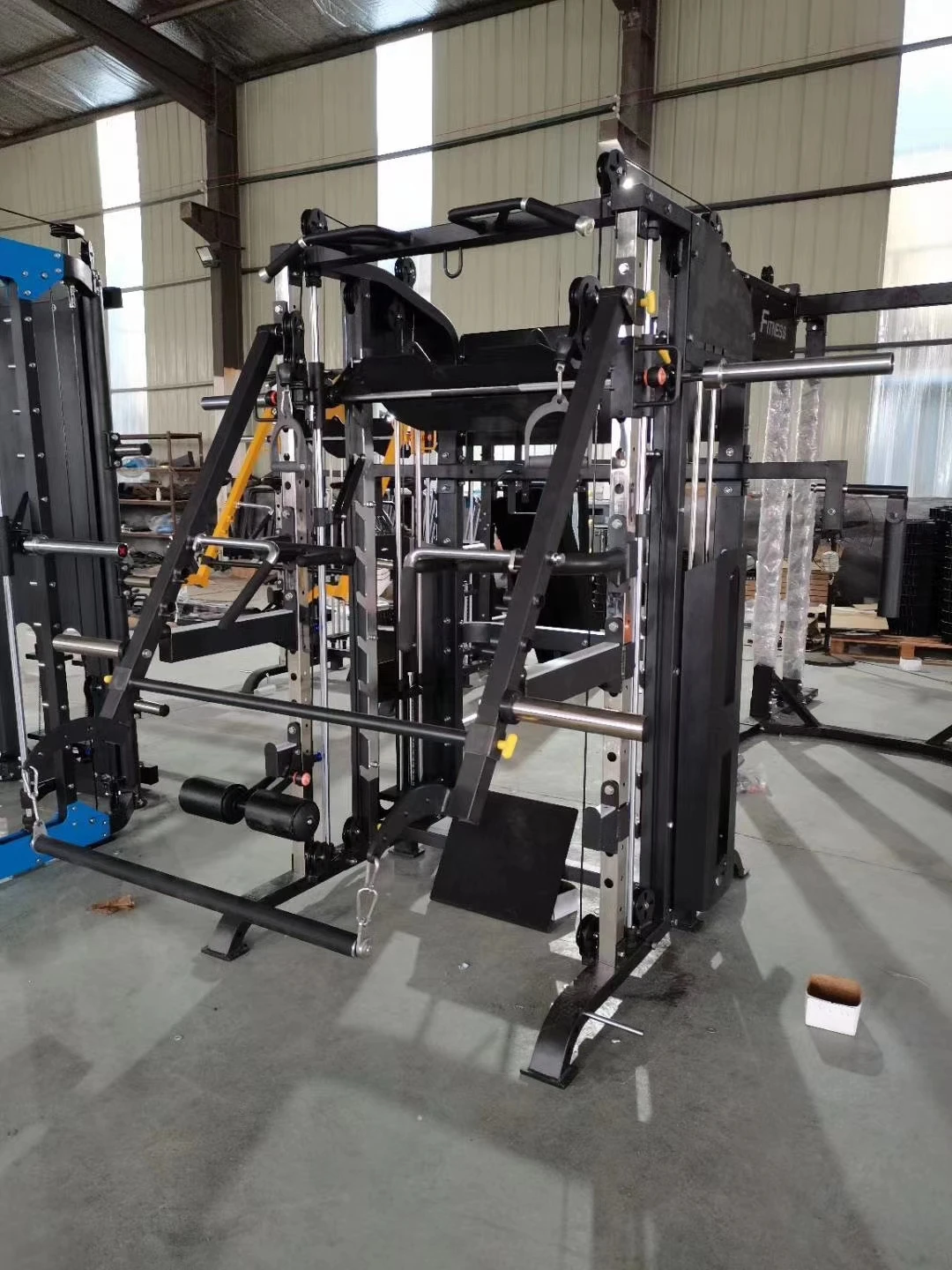 
Шаньдун слава кабель кроссовера тренажерный зал машина Смит силовой стеллаж 