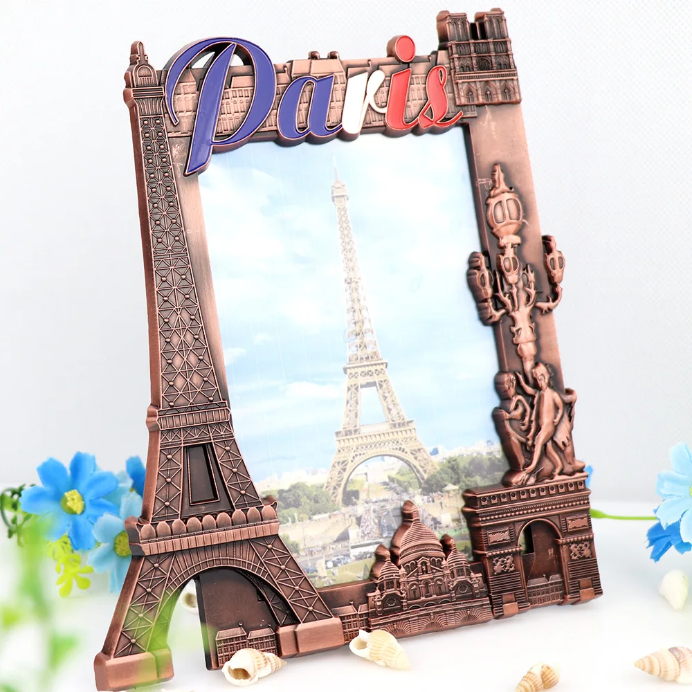 エッフェル塔　鋳物製　約28cm 非売品パリで購入 エッフェル塔 鋳物製 約28cm 非売品パリで購入