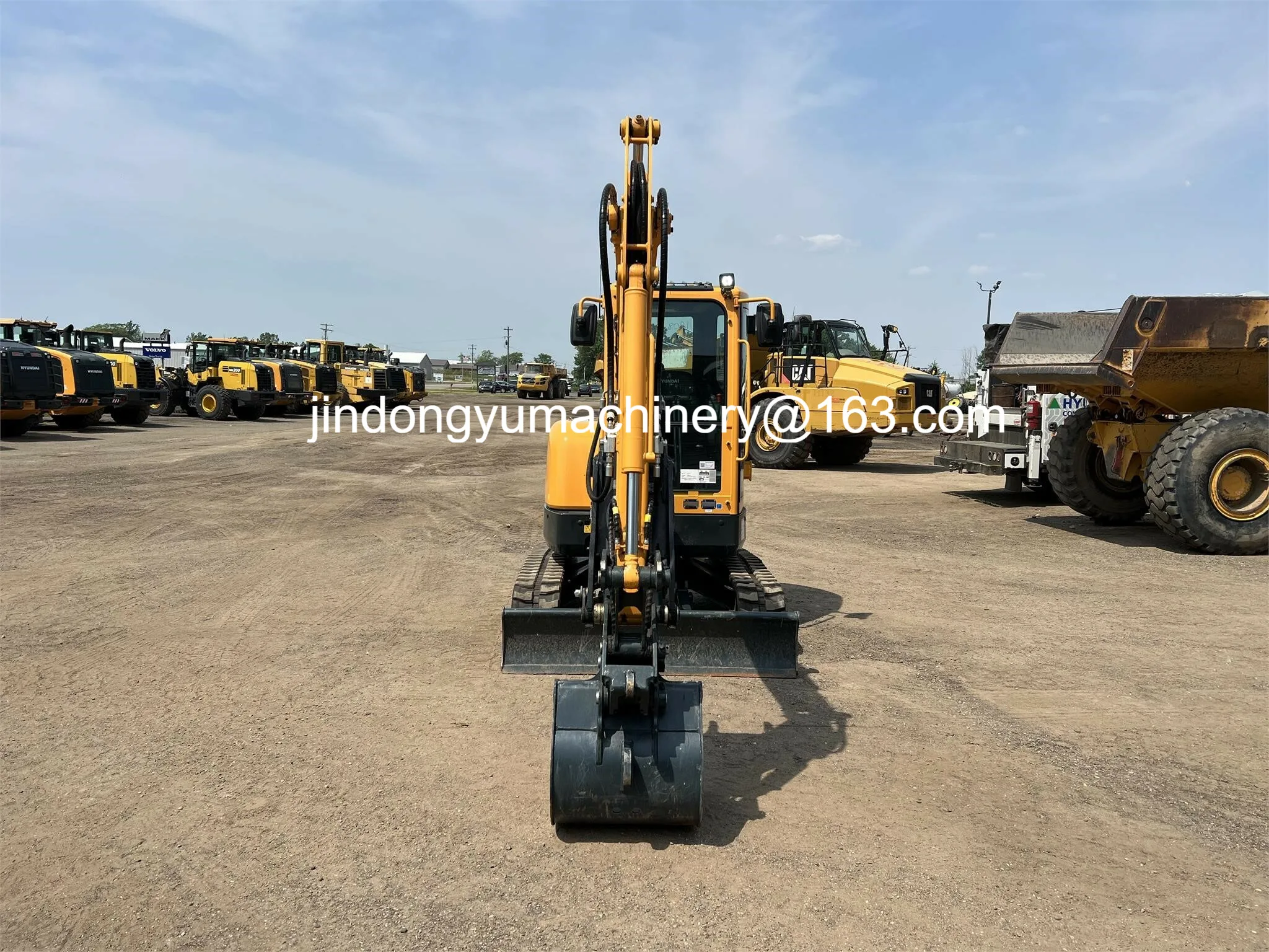 3.5 Ton Mini Excavator - Hyundai R35Z-9 for Sale