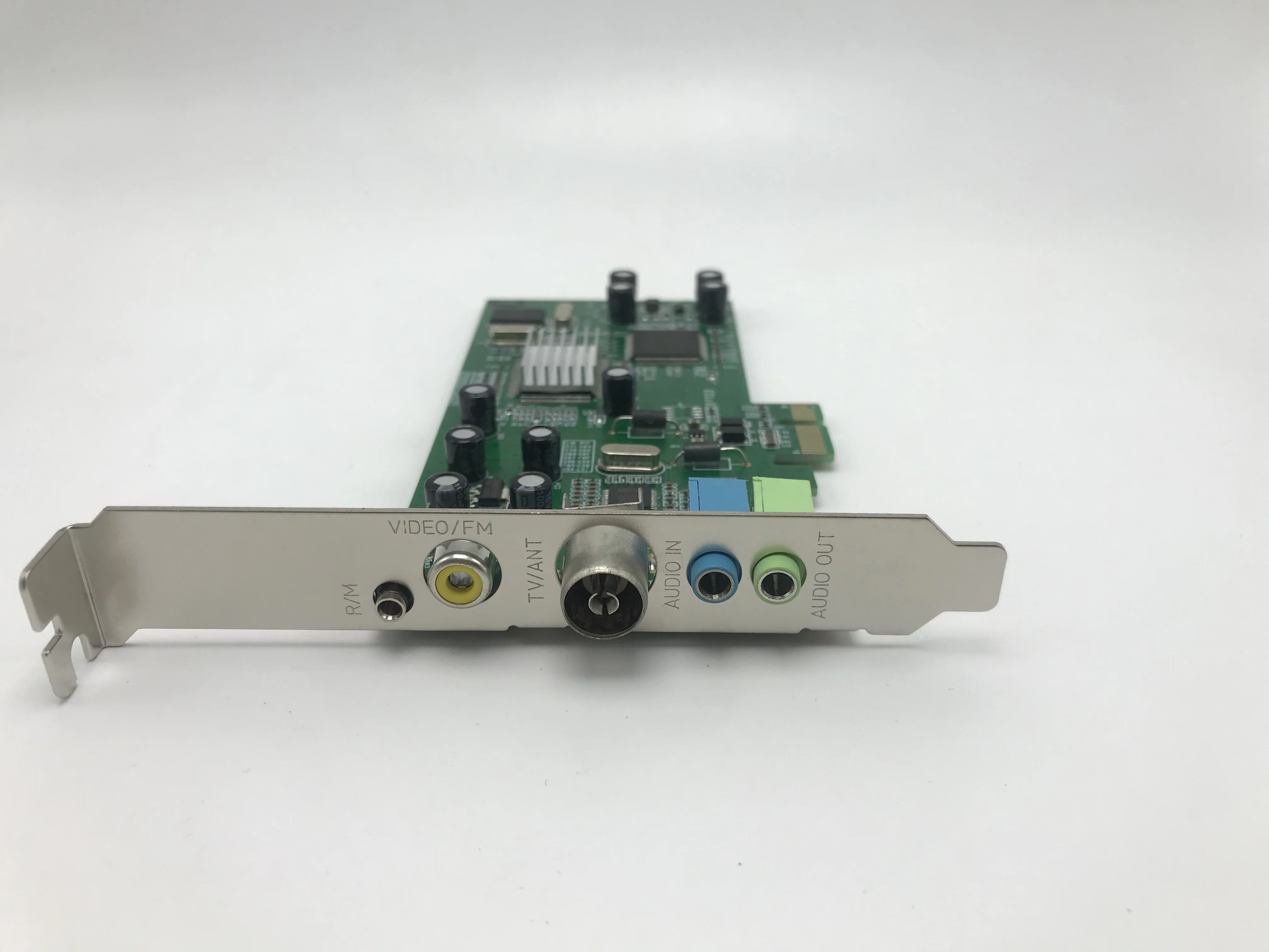 PCI-E Network Card MPEG Video DVR Capture Recorder PAL BG PAL I NTSC SECAM Tv Tuner Card for PC