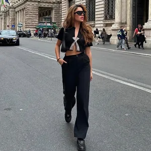 Women's Casual Solid Color Bow Blouse with Open Umbilical Waist New Fashion Everyday Street Short T-Shirt Button Decoration