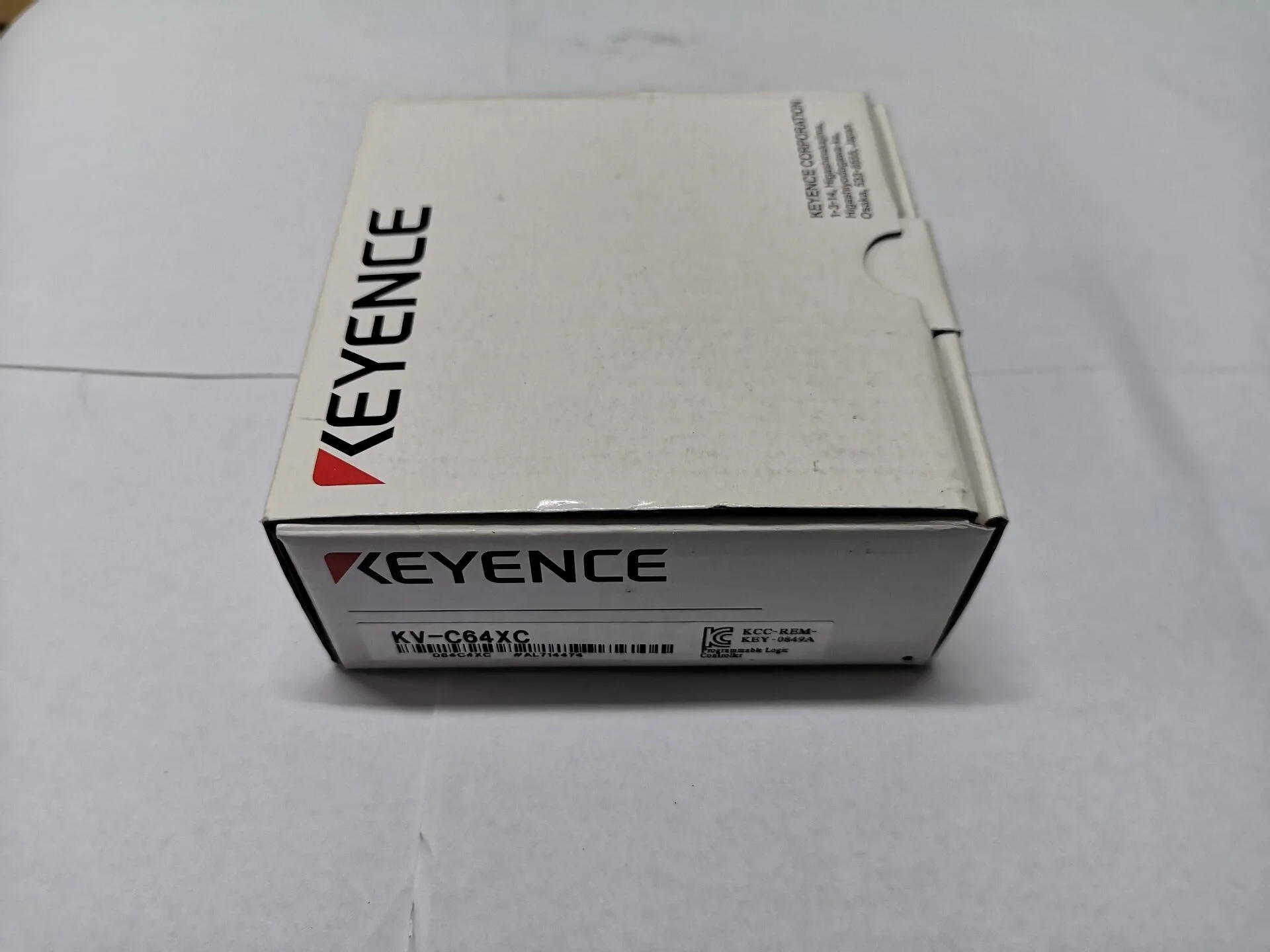 KEYENCE KV-C64XC PLC - Programmable Controller for