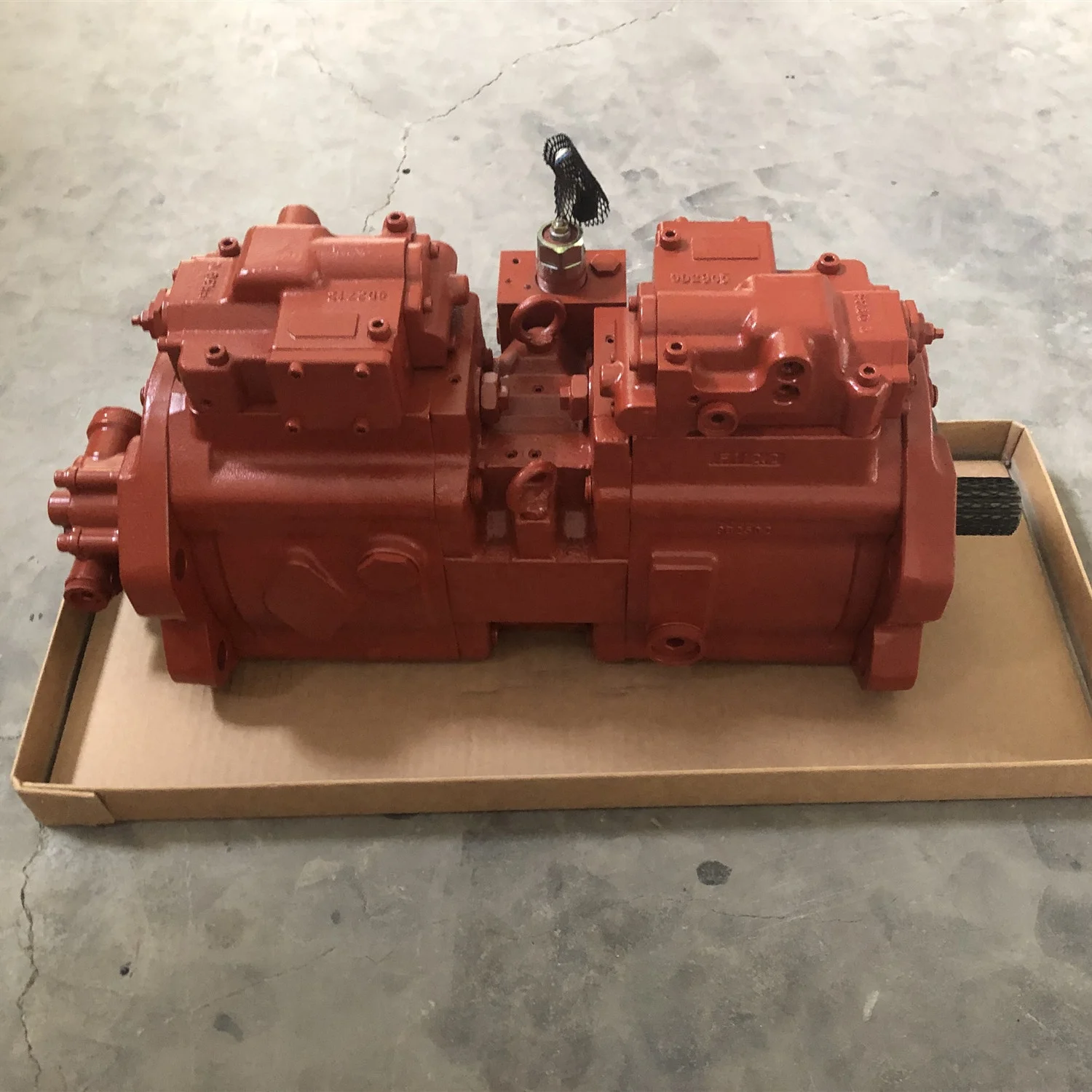 ①jun9 335/F2541 332/P0924 JS205 Hydraulic Pump K3V112DT-1G1R-9N37-1