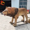 Leone animatronico