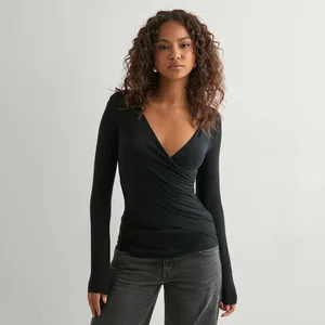 Slim Fitting Elastic Tee Tops Solid V-neck Waist Cinching Sexy T Shirts for Women Long Sleeved T-shirt Top