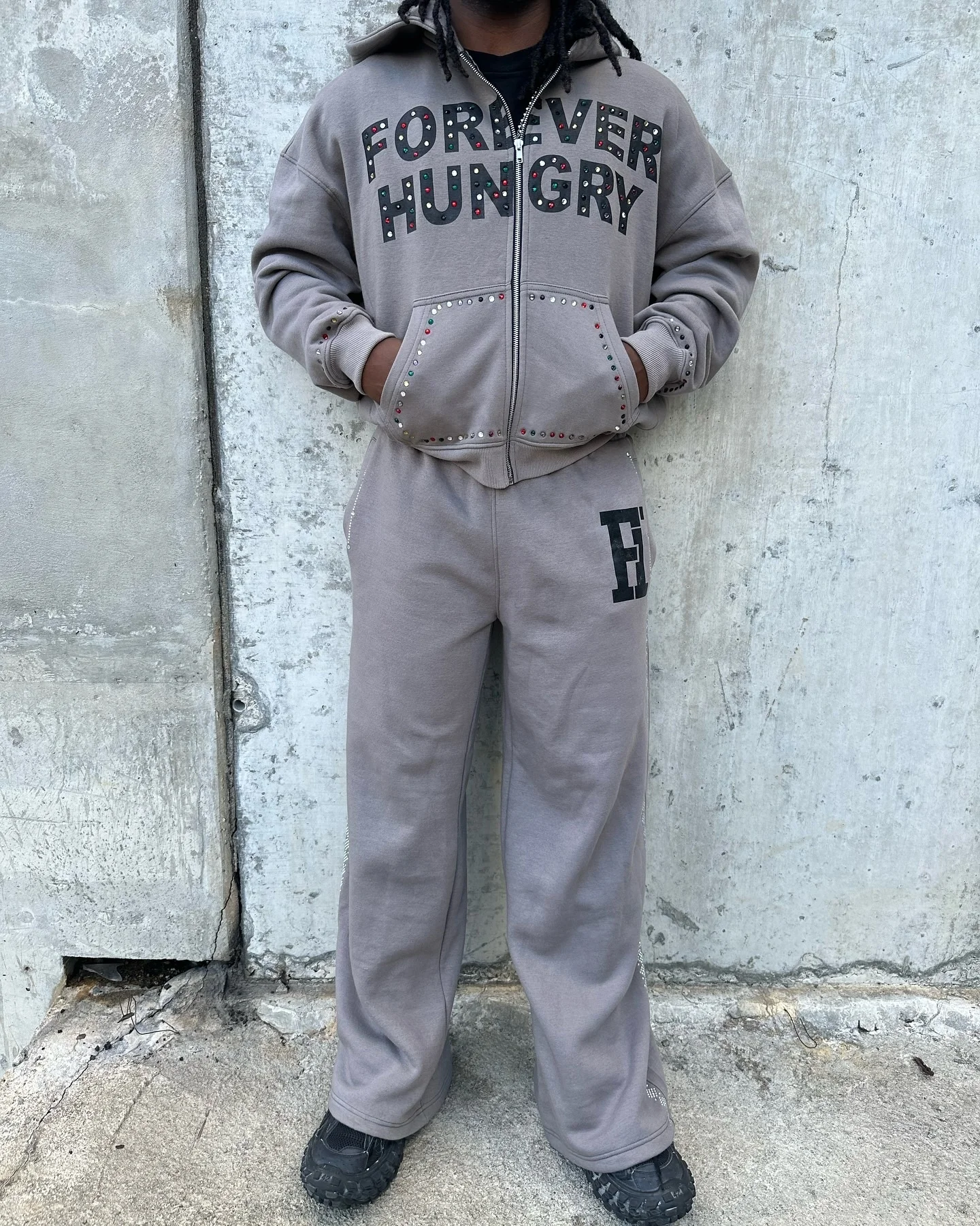 Salati Custom Sportswear Jogger Flared Sweatpants and Hoodie Set Jogging Suits Rhinestone Sweatsuit Acid Wash Tracksuits for Men gallery 8