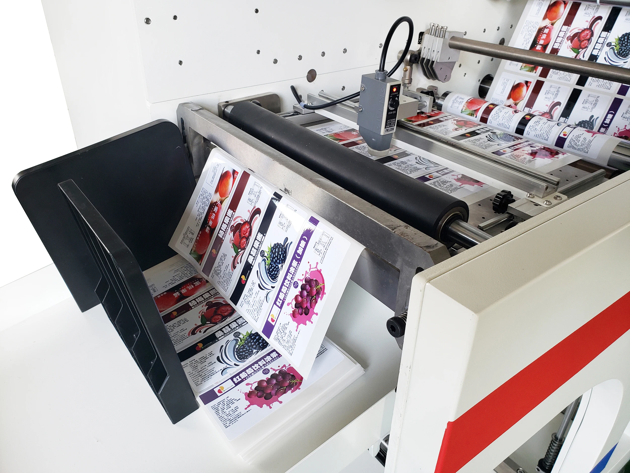 China High Speed Fully Automatic Digital Label Die Cutter Cutting Machine AI Vorey VD3350