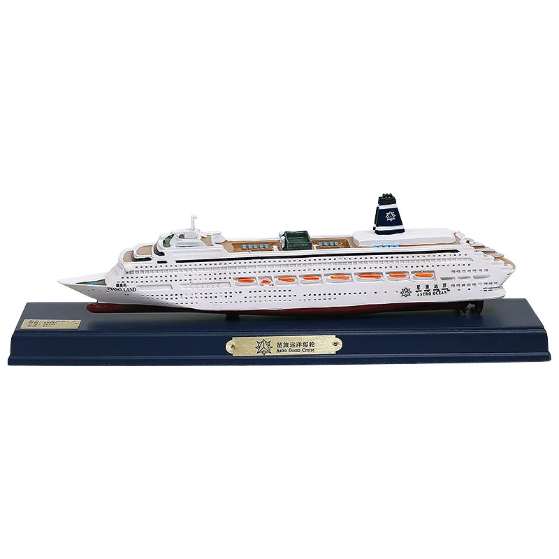High Quality Custom 3D Wooden and Resin Model Boats Geometric Sailing Ship Spirit Ornaments Unique Resin Crafts
