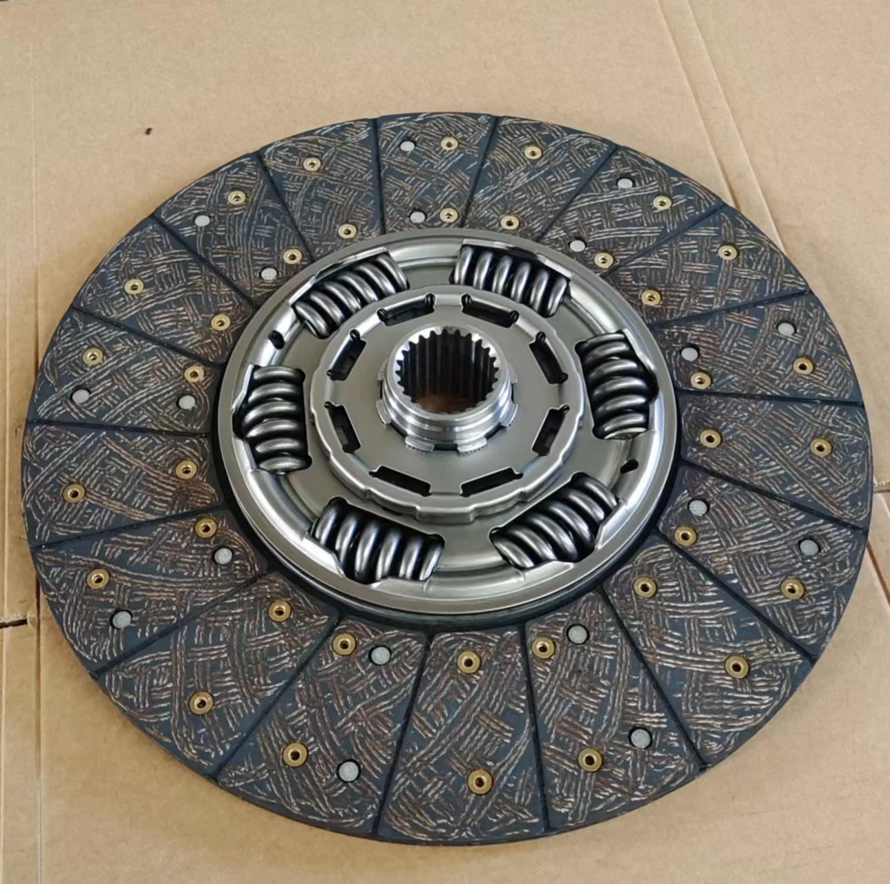 1878003066 1321253 1571255 1878063231 Truck Clutch Disc for