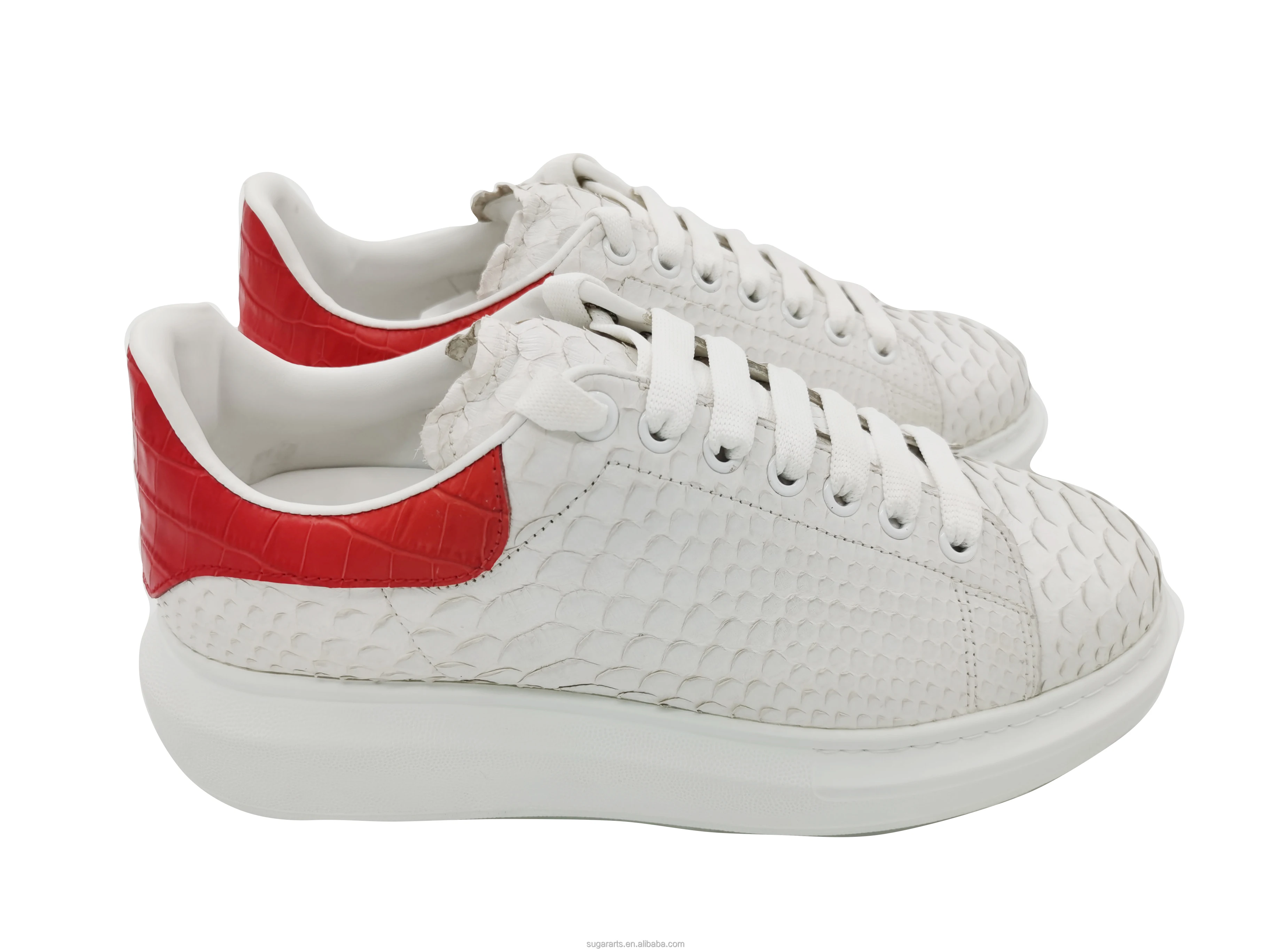 The new fashion breathable shoes Sports shoes for neuter gender White crocodile embossed sneakers