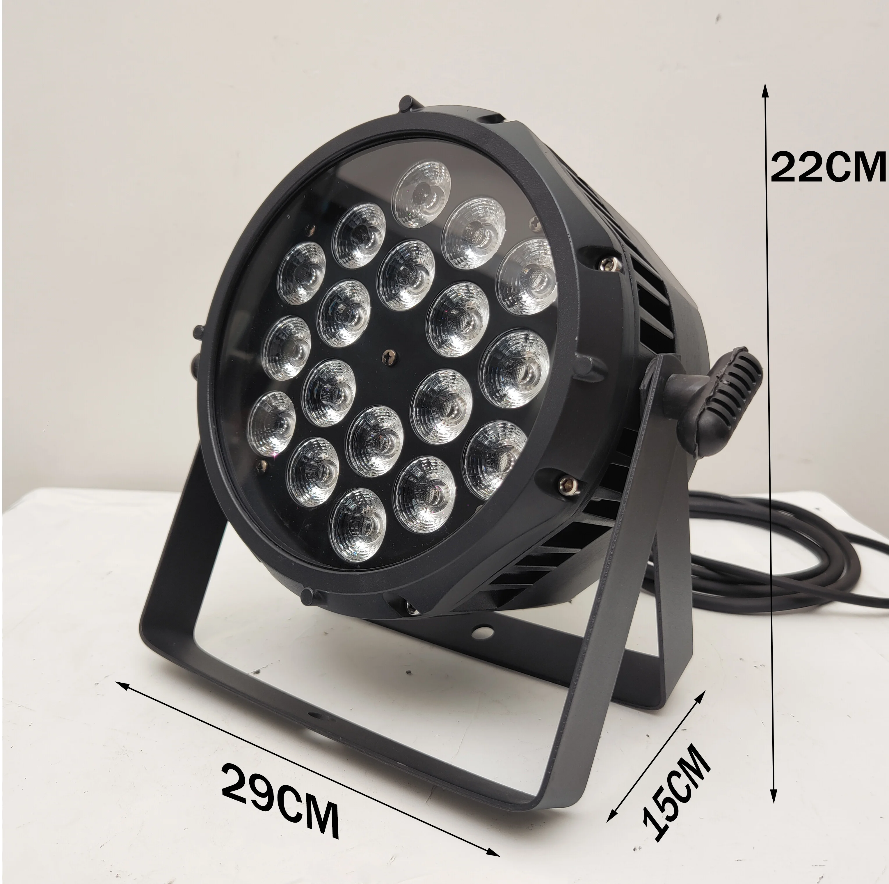 HOT Factory Direct Sales Stage PAR Light Festivals Waterproof LED PAR Light Rgb for Dance Studios,18*10W
