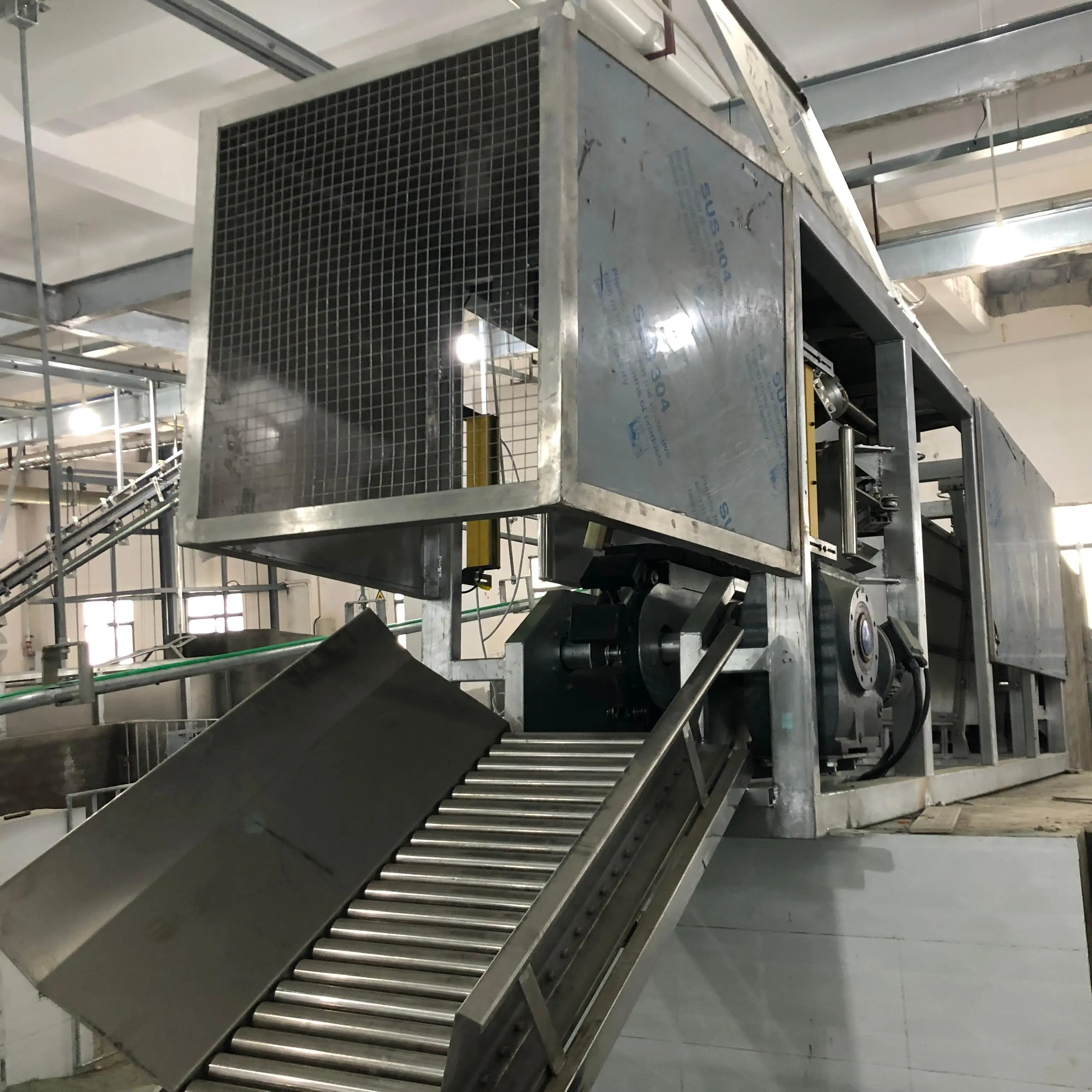 Factory-level pig slaughterhouse equipment to efficiently solve pig slaughtering problems