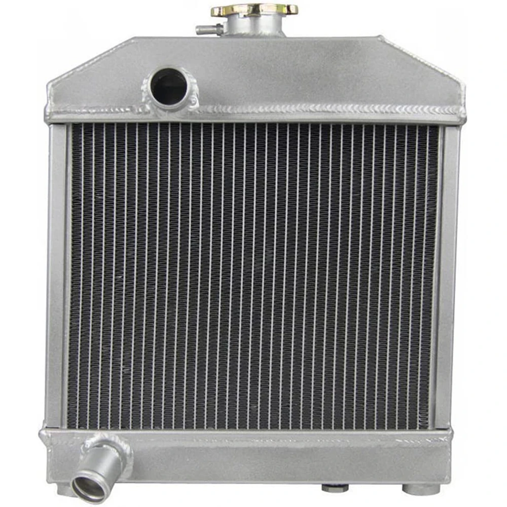 IZUMI Radiator for Kubota L175 L185 L1500 L1501 L1801 Industrial Engine Parts