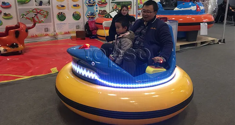 inflatable bumper car 08.jpg
