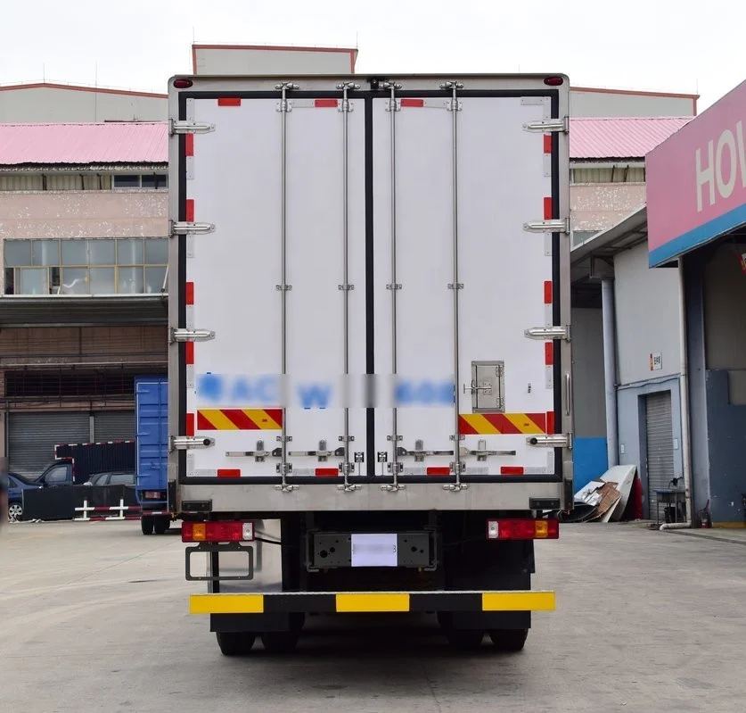 Used Refrigerated Wagon Refrigerator Car Freezer Truck 10ton Refrigerator Truck