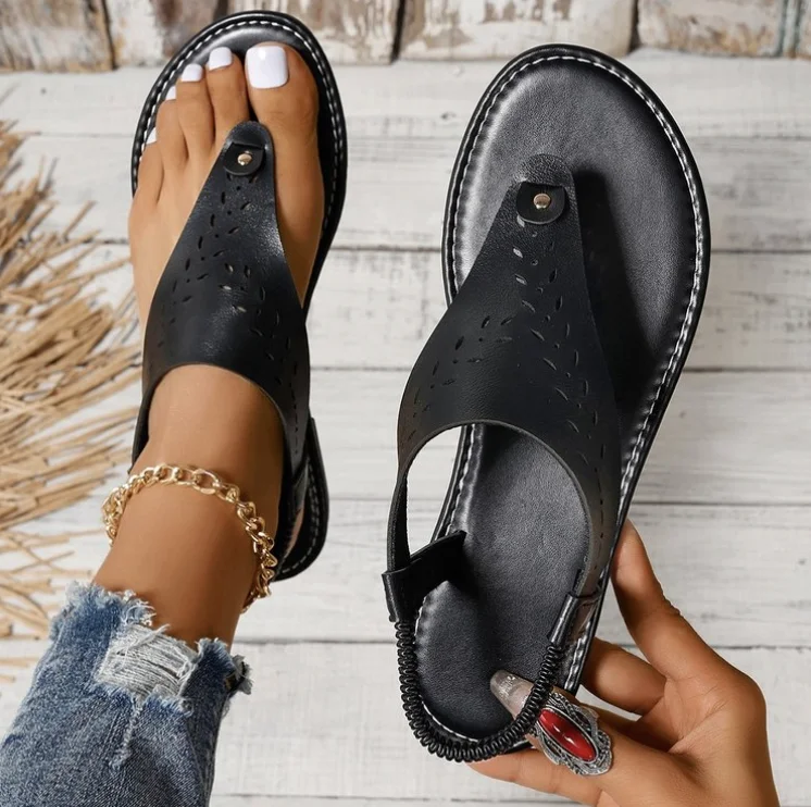 New Women's Sandals Summer Large Hollow Toe Clip Fashion Flat Bottom ...