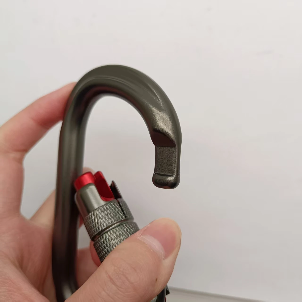 25kn Safety Hook Auto Locking D Shape Aluminum Carabiner for Climbing,Hammock,Hiking