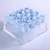 16 rose in scatola acrilica
