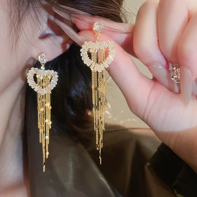 Real gold electroplated zircon heart-shaped tassel fashion versatile luxury niche high-end wholesale Stud Earrings for Women