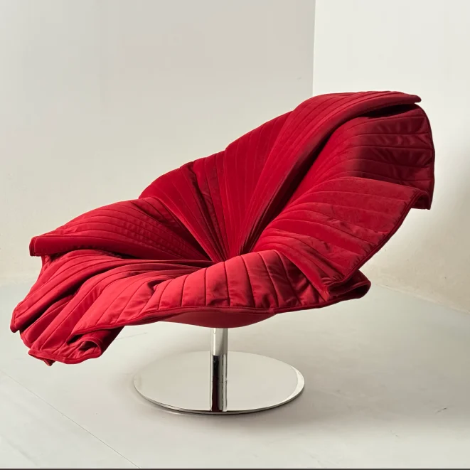 Fashion Flower Chair Strong Stainless Steel Base Leisure  Chair Red Fabric Velvet Tulip Armchairs