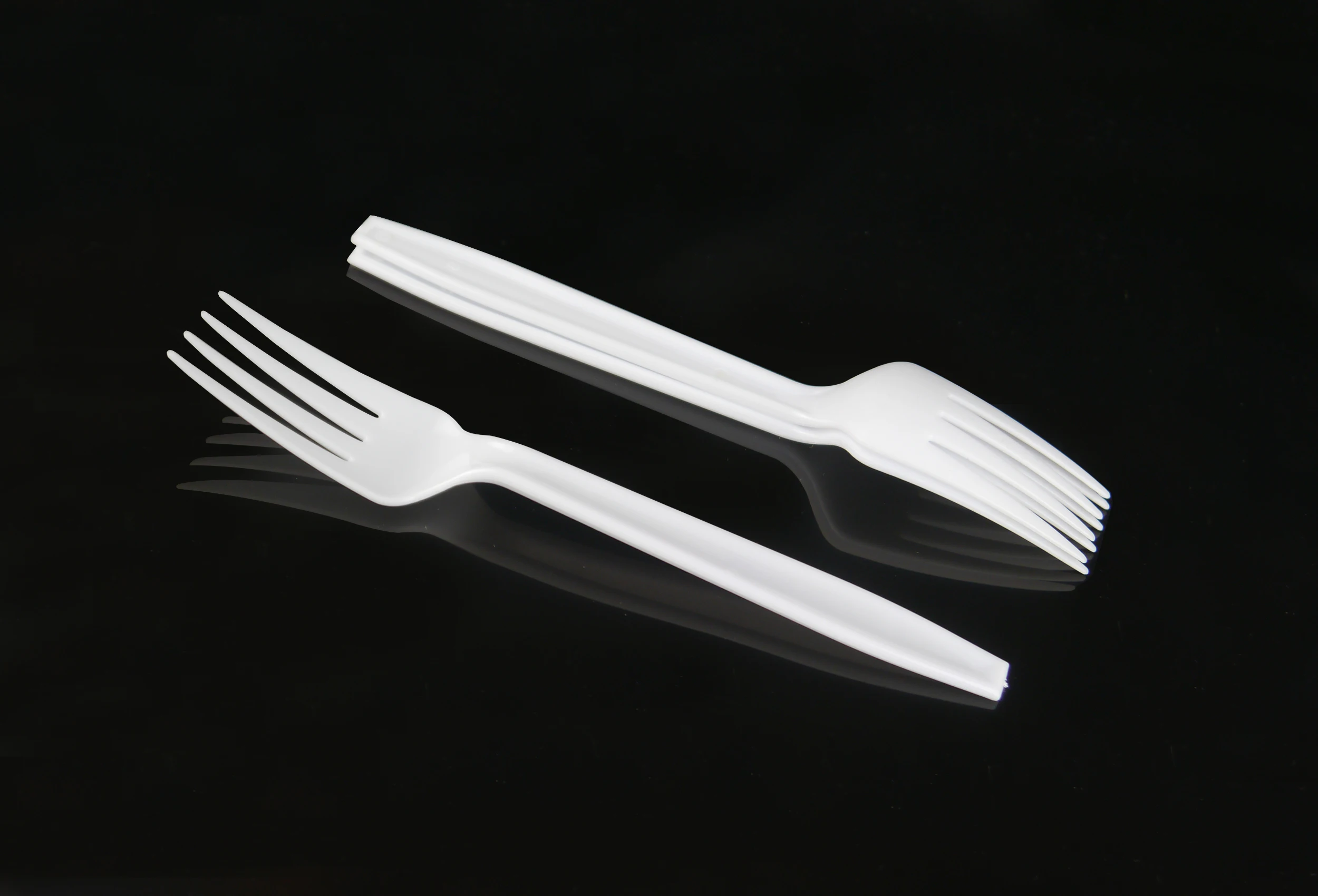 Colored Disposable Plastic Fork With Different Colors For Party And