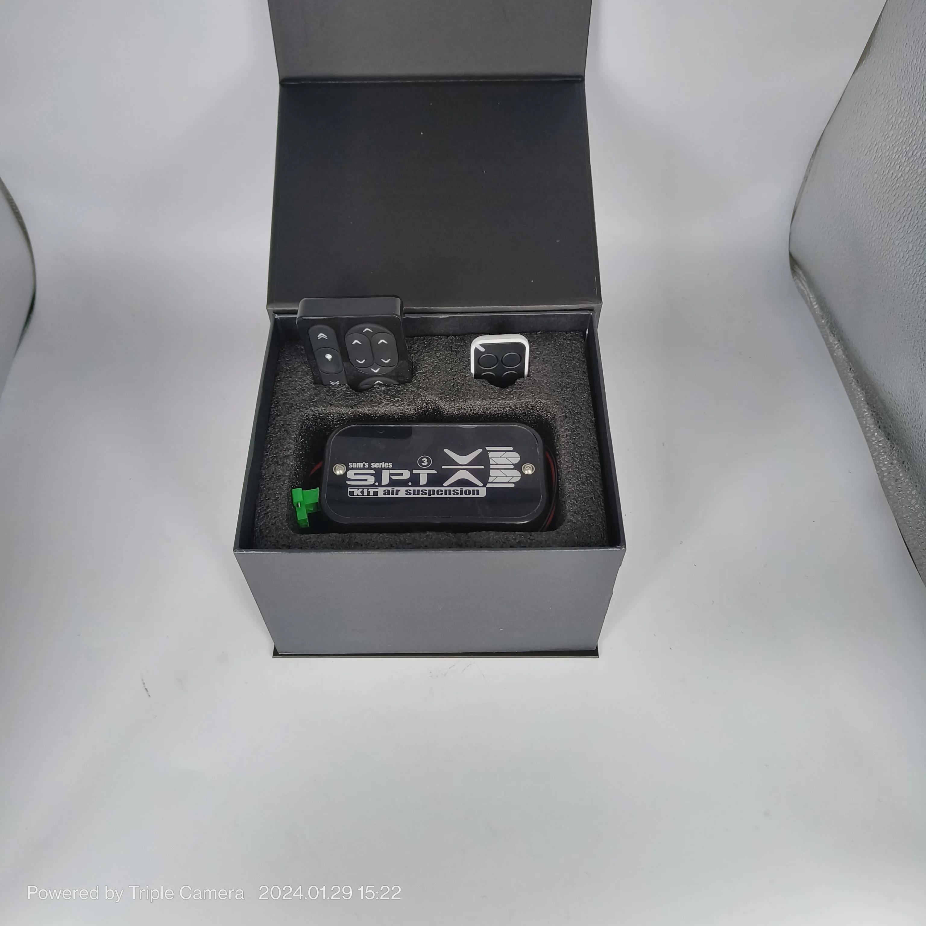 新品未使用　Aerodynex - aqua sunrise Hf8dee0d3f2c84b0191bd50144fde3