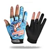 Leaking three fingers of blue fish