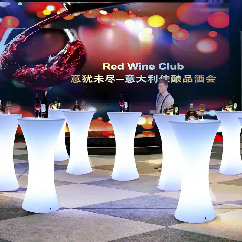 新品未使用 パーティーに最適な光るテーブル バーテーブルと椅子セット/LEDライトアップバーカクテルテーブル