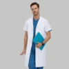 White short-sleeved shirt - male