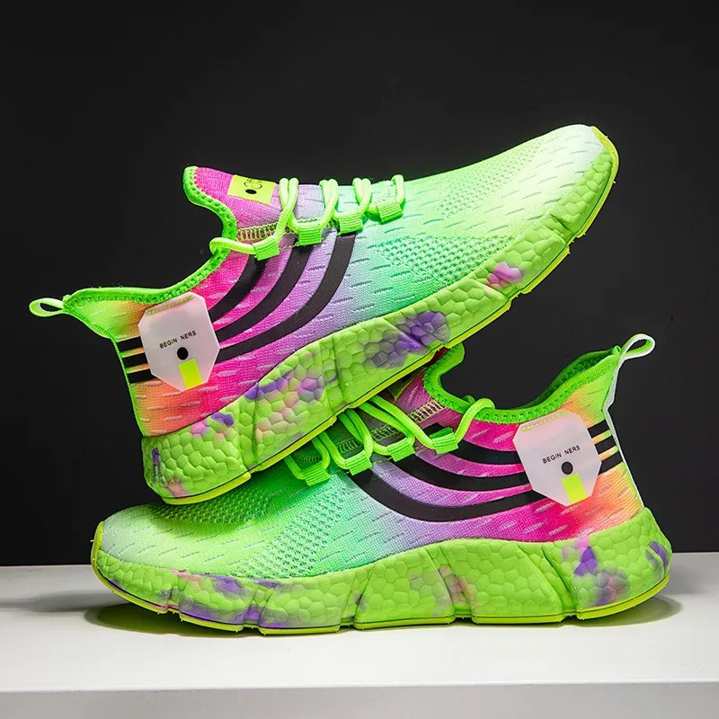 Couple-style Running Shoes with Breathable Mesh Upper Suitable for Both Men and Women Lightweight Sports Shoes