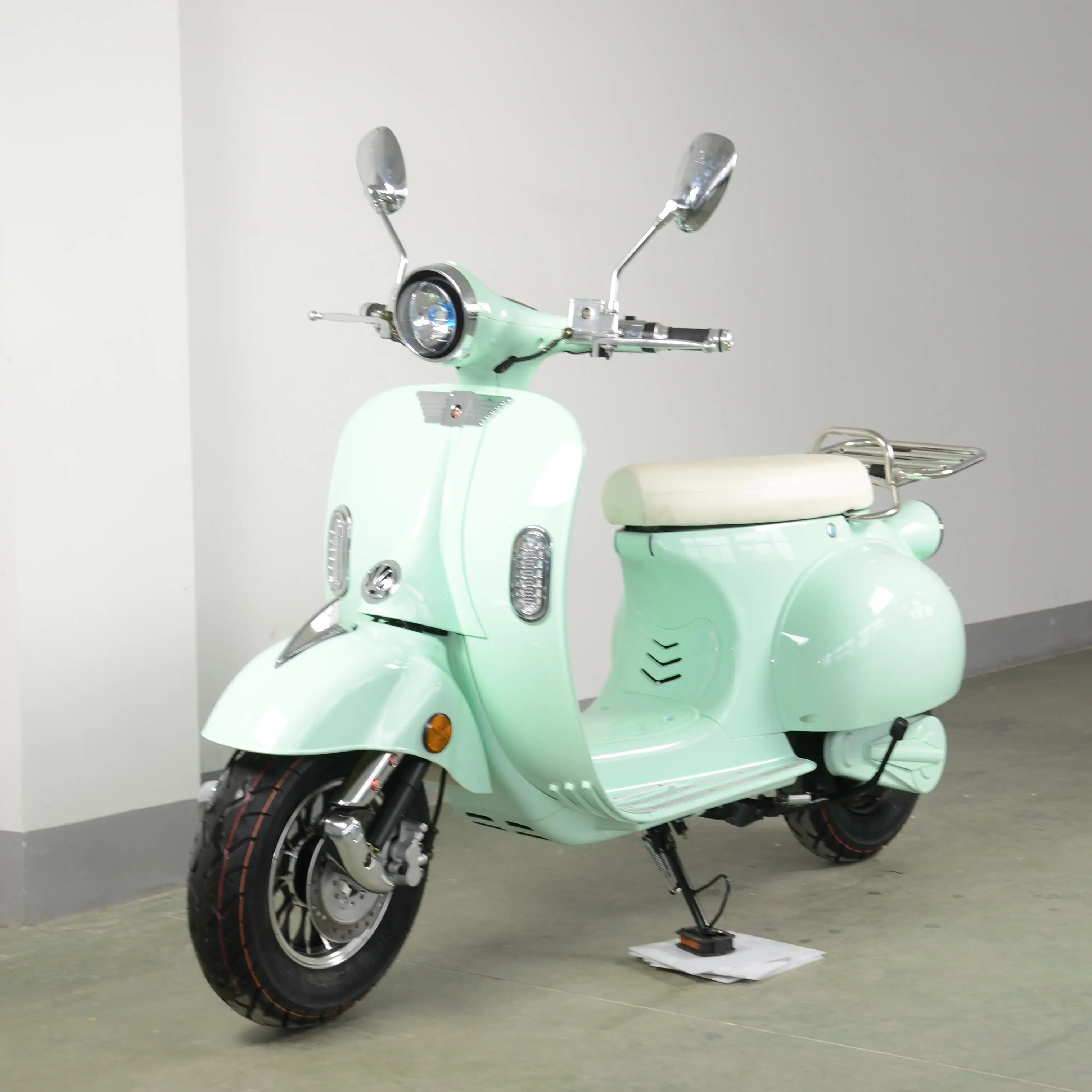 Классический итальянский электрический скутер Citycoco Vespa EEC 2000 Вт