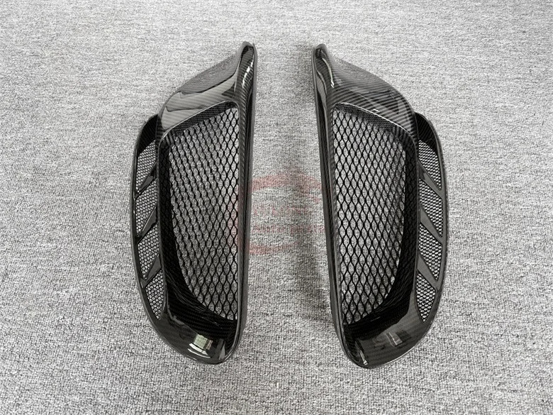 Ferrari 488 GTB Spider Upgrade - Dry Carbon Fiber Pista Style Rear Vent