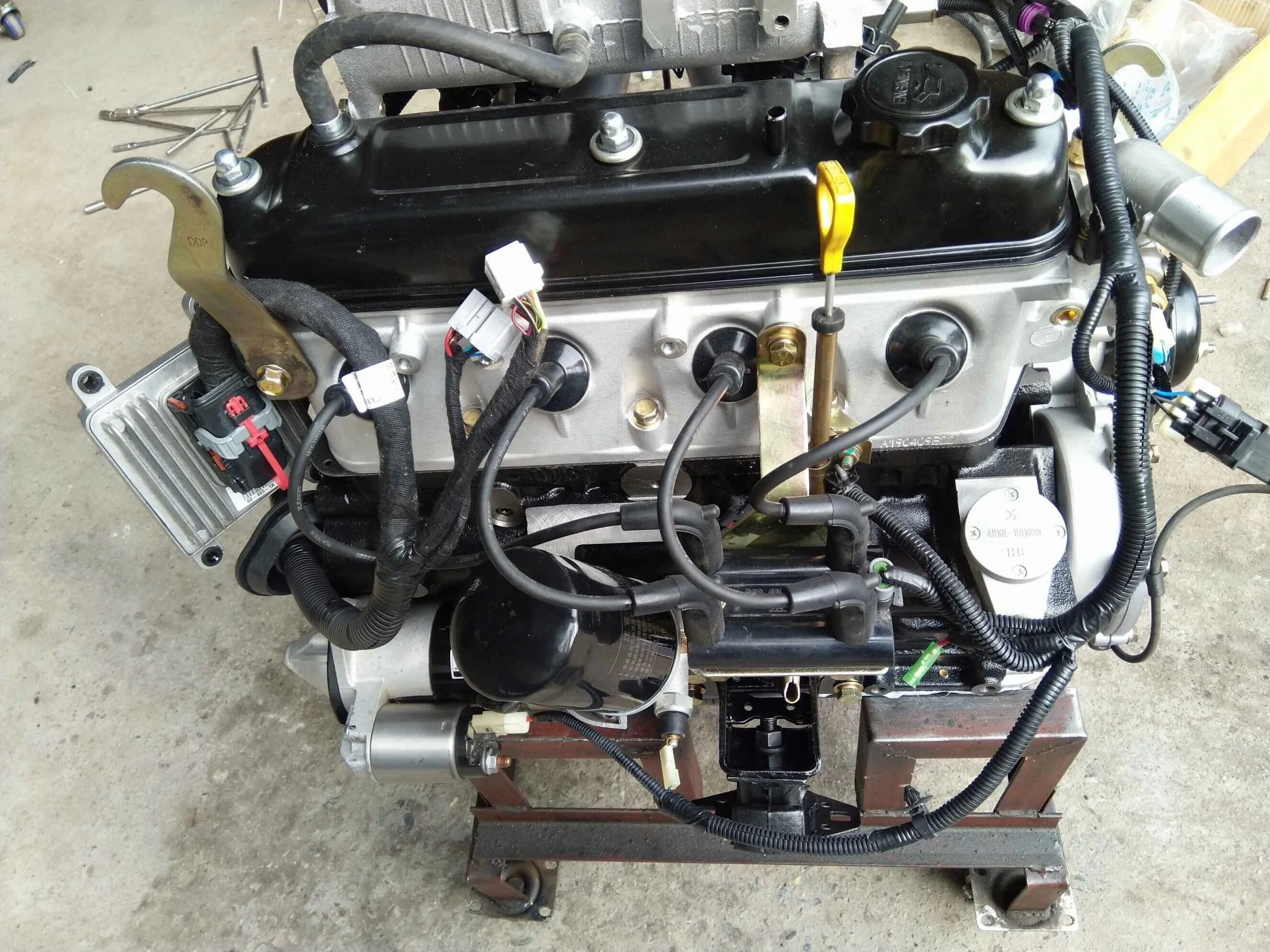 Hot Sale Toyata EFI 4Y Gasoline Engine Electric Start Water-Cooled
